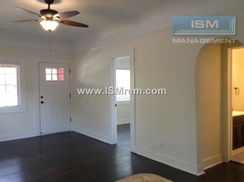 Foto del edificio - 1302 Dayton Rd