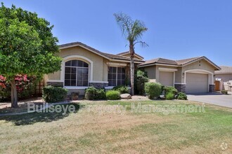 Building Photo - 1550 N Robin Ln