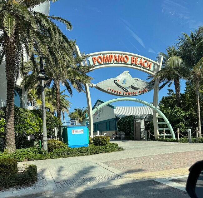 Foto del edificio - 3208 SE 11th St