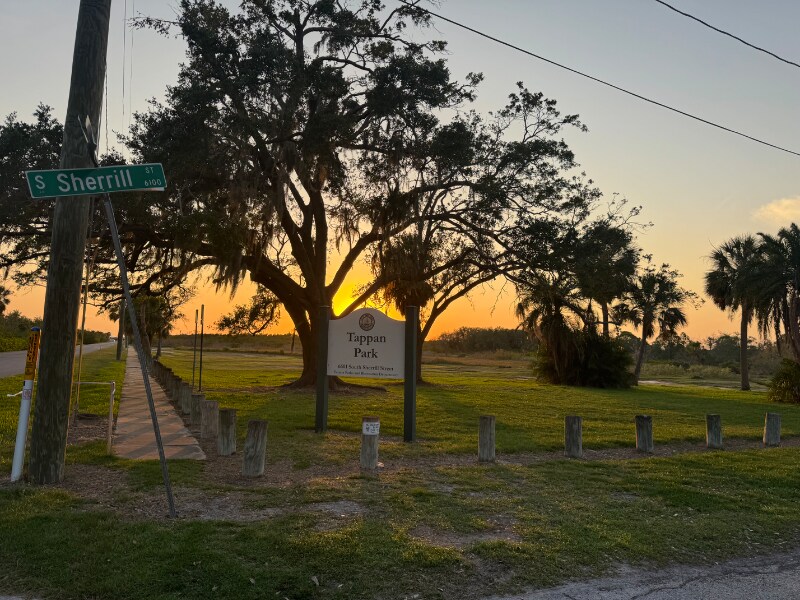 Foto principal - 6807 S Juanita St