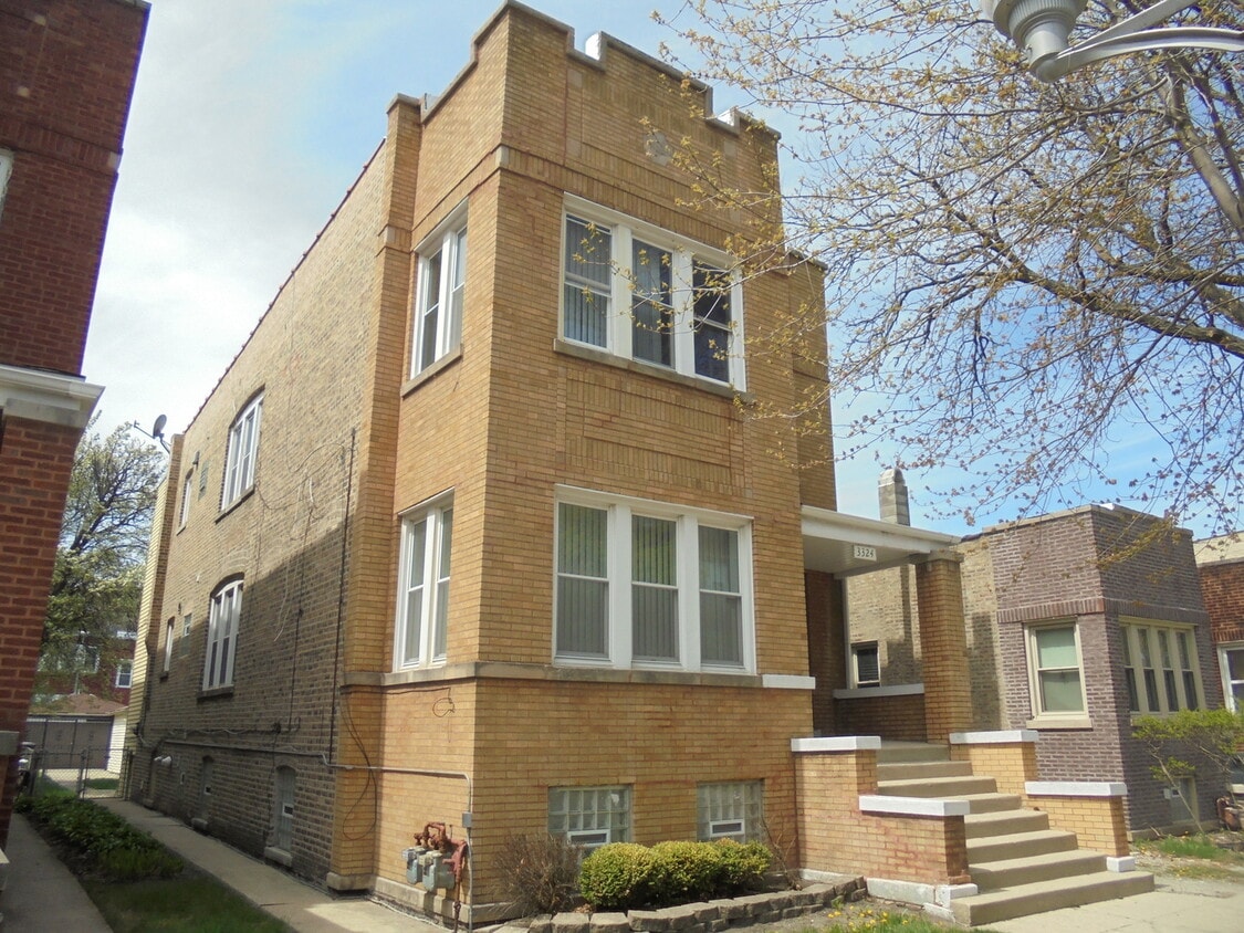 Primary Photo - 3324 N Central Park Ave
