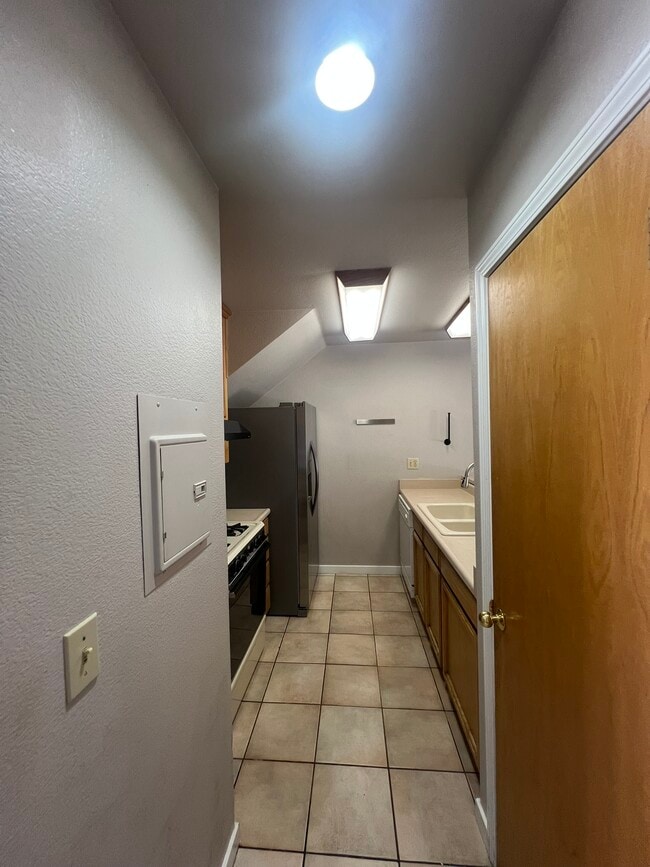 Foto del edificio - 3364 Treehaven Dr