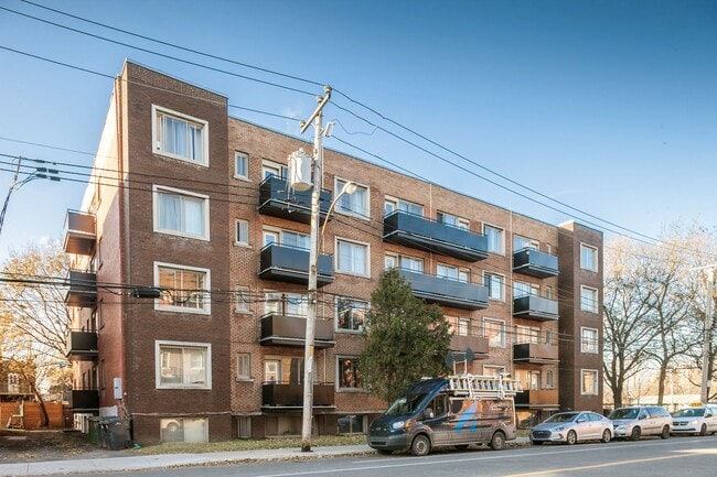 Building Photo - 4390 Grand Blvd.