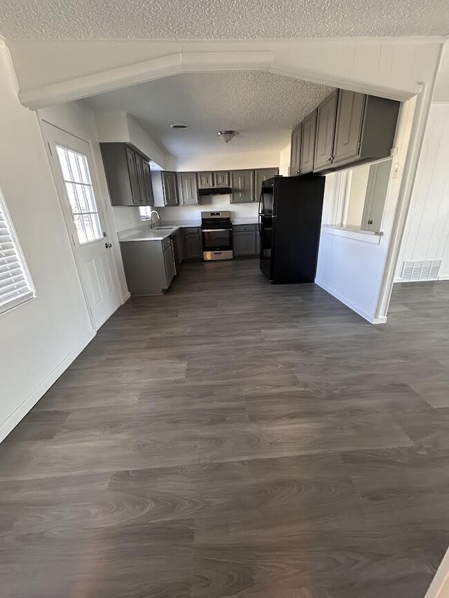 Foto del edificio - 2301 Cochran St