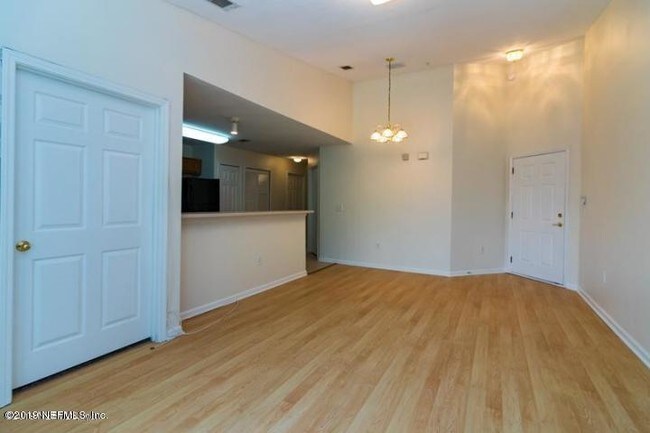 Building Photo - 9536 Armelle Way