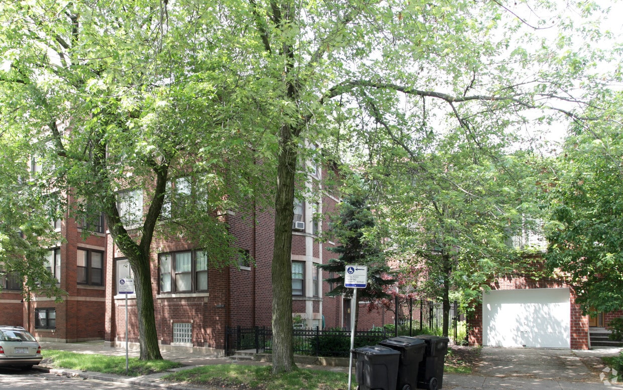 Primary Photo - 5430-5432 S Harper Ave