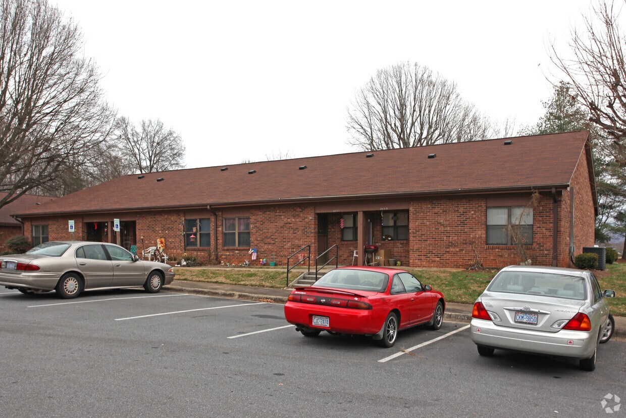 Building Photo - Buena Vista Apartments