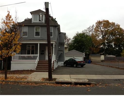 House front - 64 Baldwin St