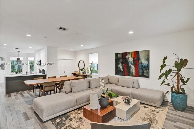 Foto del edificio - 1725 Winterberry Ln