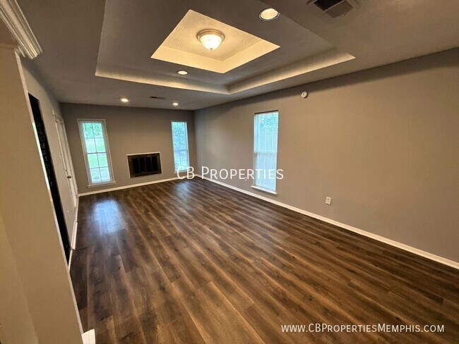 Foto del edificio - 6610 Westbury Ave