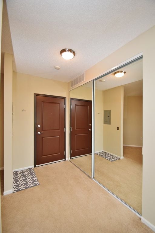 Building Photo - 649 Old Hwy 8