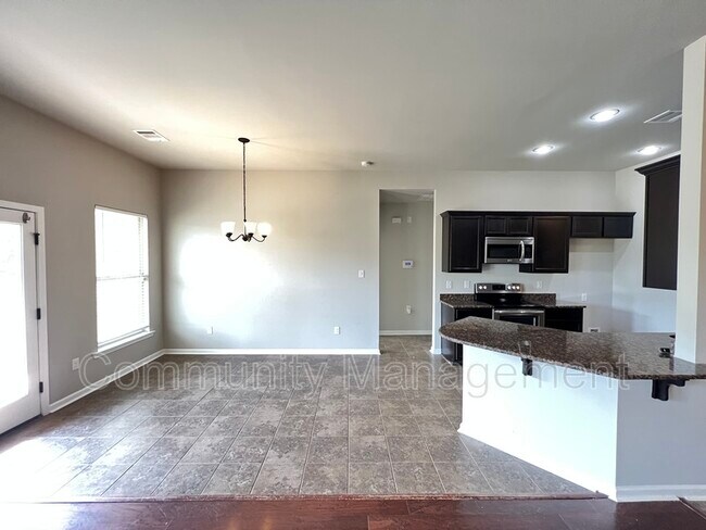 Foto del edificio - 26462 Evangeline Trace Blvd