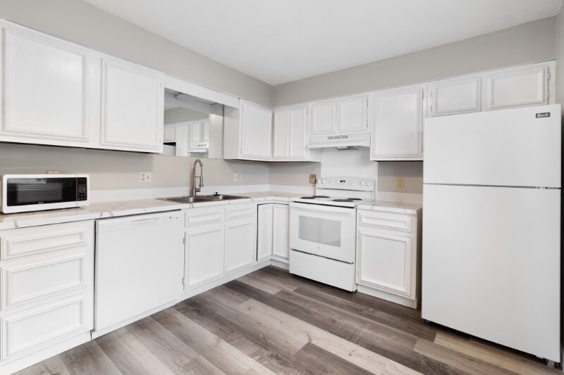 Foto principal - 6301 Frankn Dot Dr