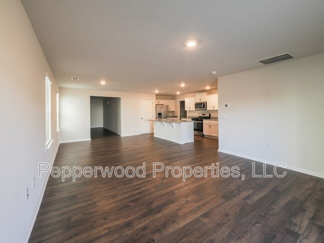 Foto del edificio - 1761 Rein Dr