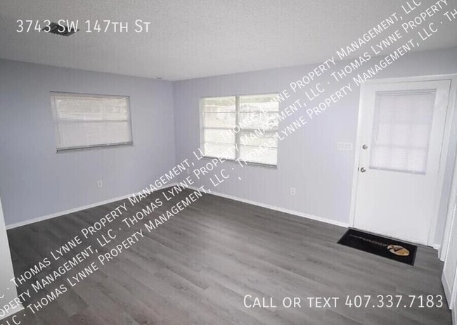 Foto del edificio - 3743 SW 147th St