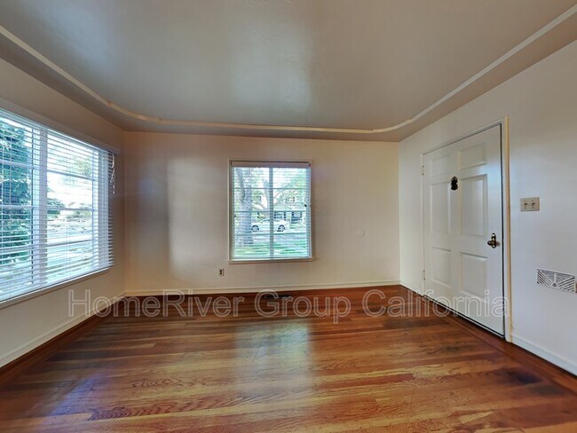 Foto del edificio - 1036 10th Ave