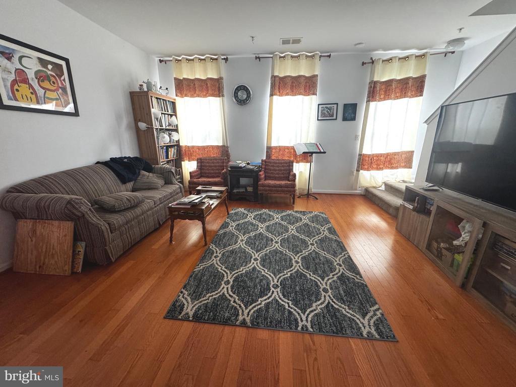 Primary Photo - 108 Moore Dr