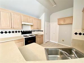 Building Photo - 3169 Riverside Dr