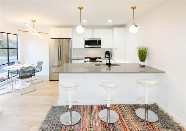 Foto del edificio - 400 E 30th St