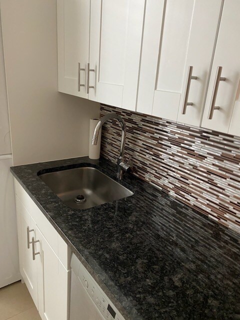 Foto del edificio - 425 W Armitage Ave