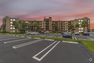 Building Photo - 2255 Lindell Blvd