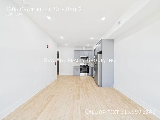 Foto del edificio - 5208 Chancellor St