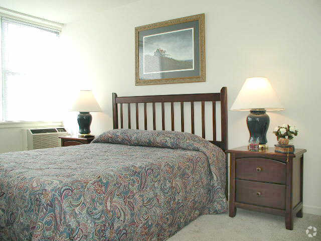 Bedroom Furniture Harrisburg Pa towne house suites and apartments rentals - harrisburg, pa Bedroom Furniture Harrisburg Pa towne house suites and apartments rentals - harrisburg, pa