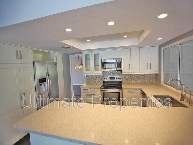 Building Photo - 4835 W Christine Cir