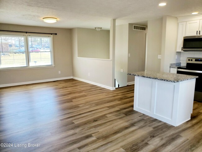 Building Photo - 7440 E Orchard Grass Blvd