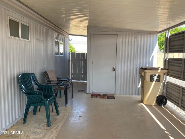 Building Photo - 5608 E Player Pl