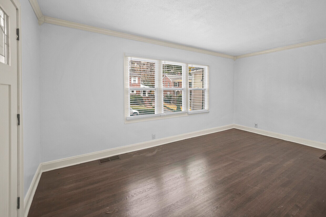 233 Kinsey Ct NE Unit A, Atlanta, GA 30305 Apartment for Rent in