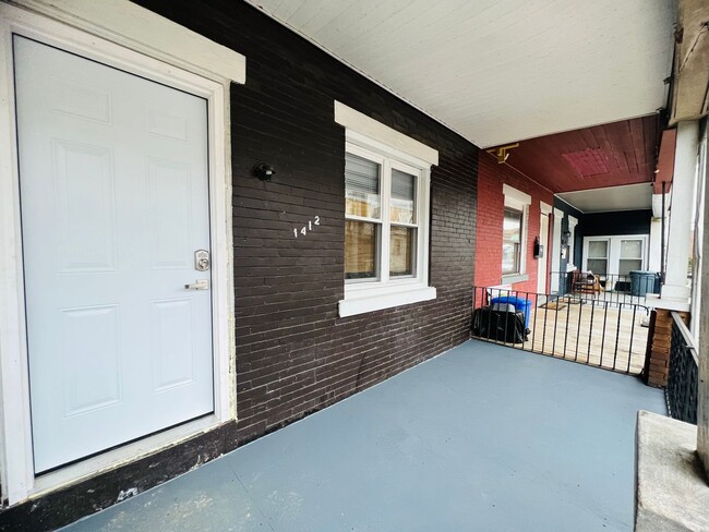 Foto del edificio - Refreshed 3BR/1BA Cozy Home with Porch & Fenced Yard!