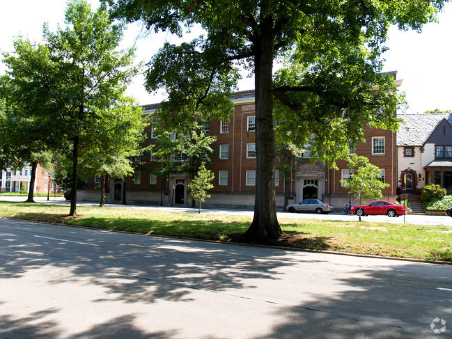 Foto del edificio - Lord Fairfax