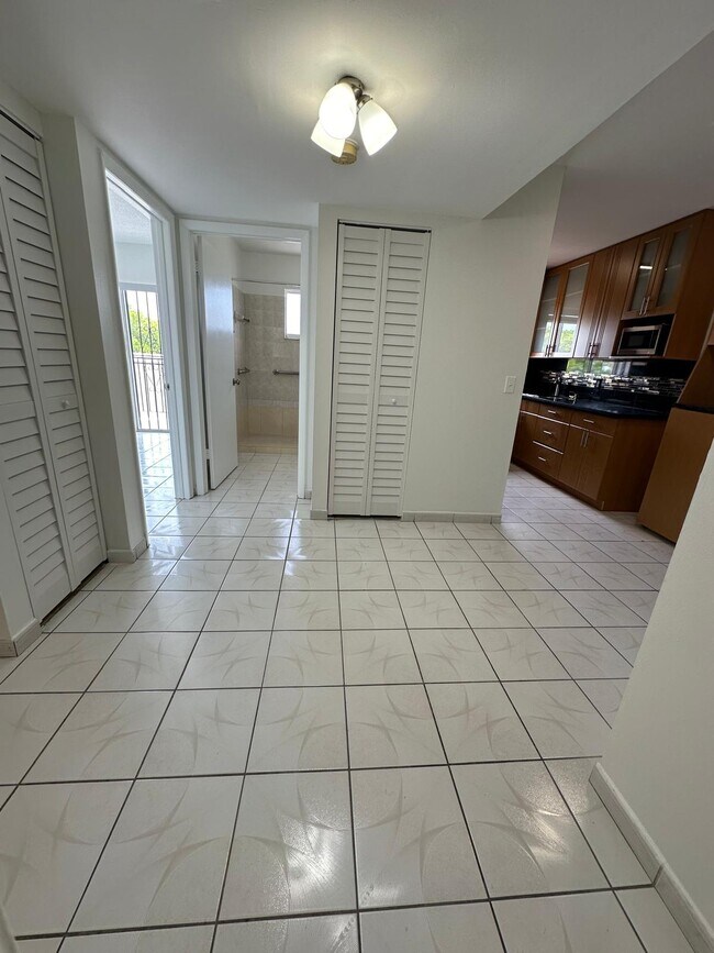 Foto del edificio - 2921 SW 10th St