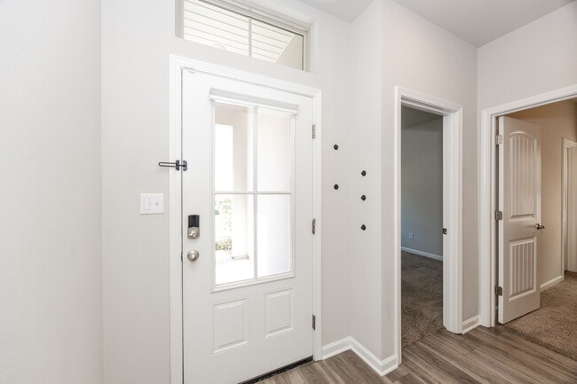 Foto del edificio - 4635 Mendocino Way