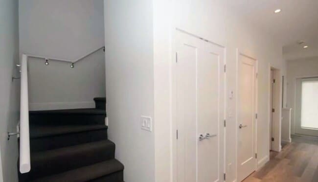 Photo du bâtiment - 525 2nd St E