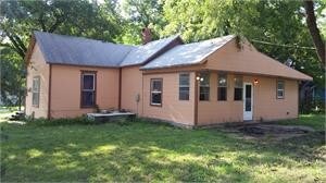 Primary Photo - 120 S Remmele St