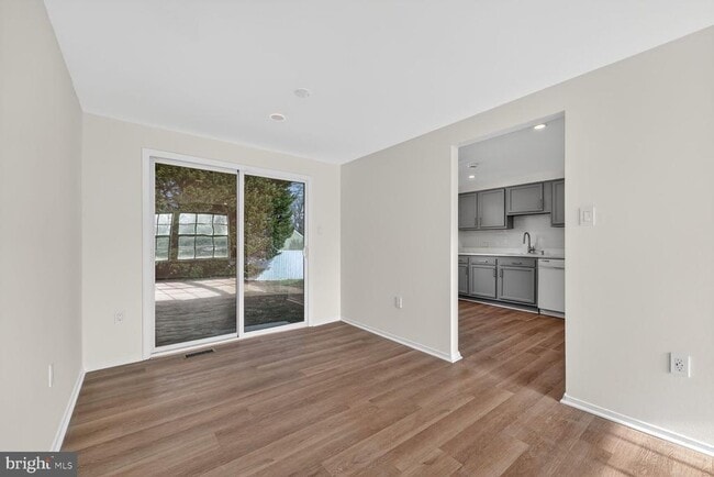 Foto del edificio - 3704 Ashboro Ct