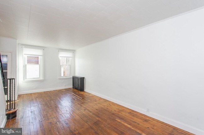 Foto del edificio - 2832 Miller St