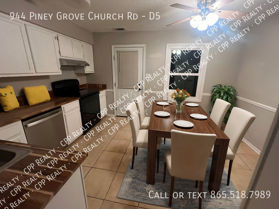 Foto principal - 944 Piney Grove Church Rd