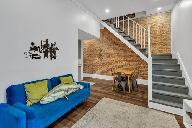 Foto del edificio - 331 Decatur St