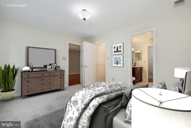 Building Photo - 15313 Diamond Cove Terrace
