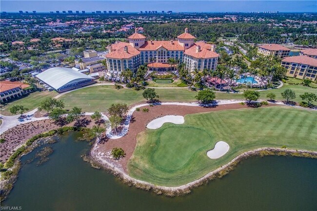Foto del edificio - 2728 Tiburon Blvd E
