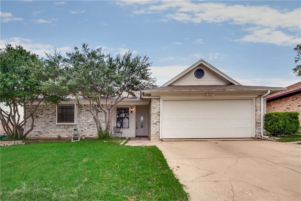 6433 Westridge Dr, Watauga, TX 76148 House Rental in Watauga, TX