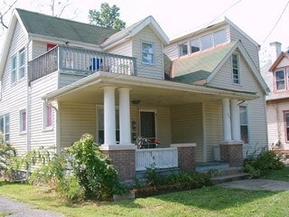 Building Photo - 560-2 East High Street