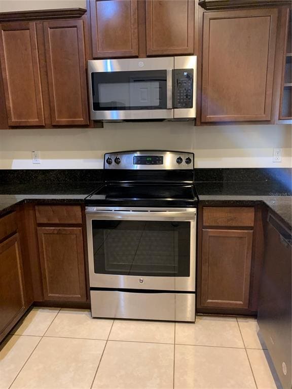Foto del edificio - 8140 Serenity Spring Dr
