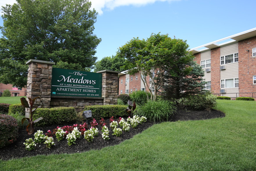 Meadows at Lake Ronkonkoma