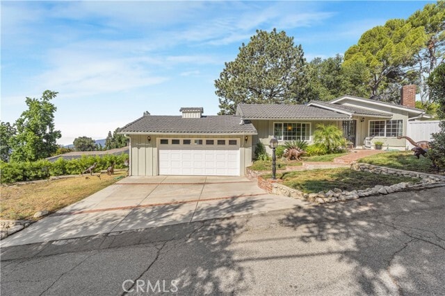 Building Photo - 2302 Jayma Ln