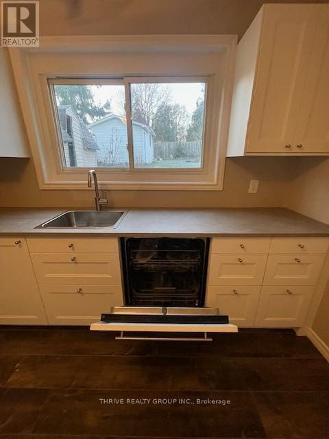 Building Photo - 329 Thompson Rd