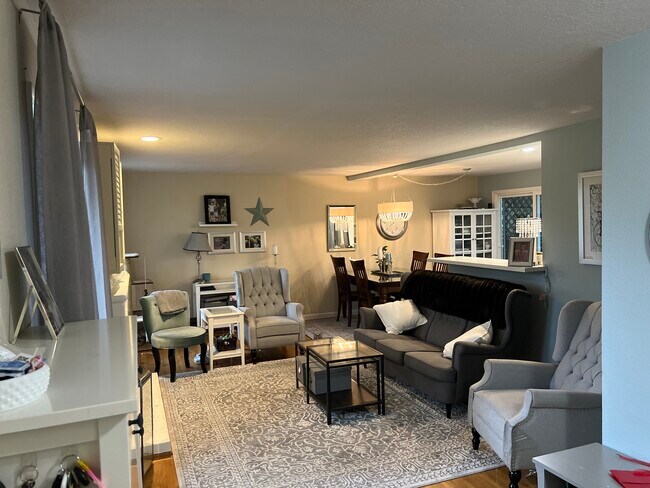 Foto del edificio - 12415 NW Haskell Ct